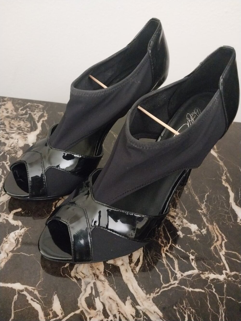 Donald Pliner Shoes/Sandals/Heels
